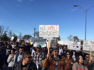 demonstrators-in-seattle-protest-pasco-shooting