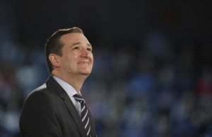 U.S. Senator Ted Cruz (R-TX) pauses to look at the crowd as he confirms his candidacy for the 2016 U.S. presidential election race during a speech at Liberty College in Lynchburg, Virginia March 23, 2015. Cruz, a conservative firebrand who frequently clashes with leaders of his Republican Party, became the first major figure from either party to jump into the 2016 U.S. presidential election race on Monday when he announced his candidacy earlier in the day on Twitter.  REUTERS/Chris Keane  - RTR4UI7Q